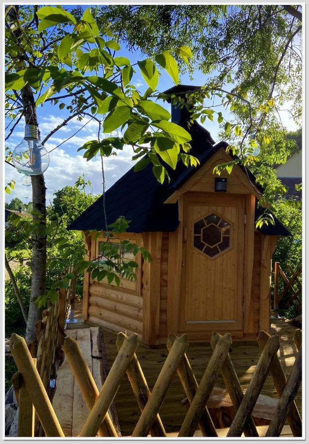 Cottage-gite & Jacuzzi - Chez Flo & Marc Holiday home