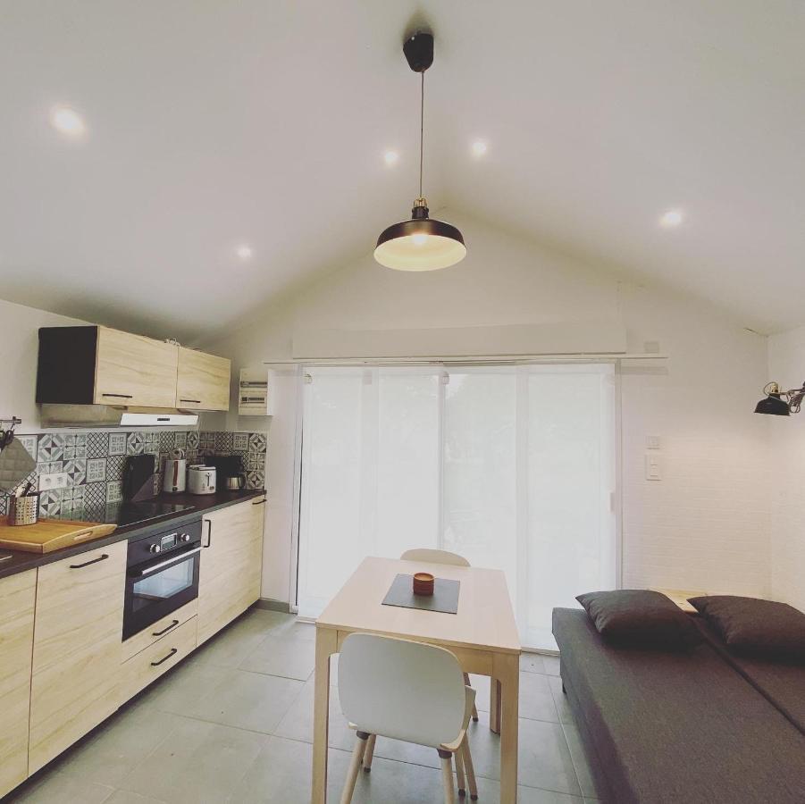 Cottage-gite & Jacuzzi - Chez Flo & Marc Holiday home *